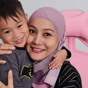 Yana Samsudin Tak Pernah Paksa, Rotan Anak Belajar 3 Bahasa