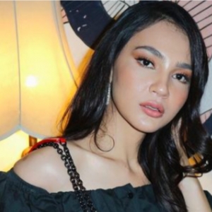 Nadia Brian Dilabel 'Kayu', Menangis Tak Menjadi