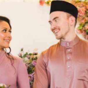 4 Tahun Bercinta- Akhirnya Ainul Aishah Bertunang, Kahwin Tahun Ini