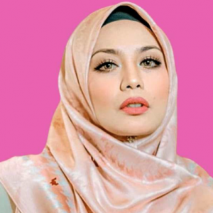 Zulin Aziz tetap menjadi bahan membawang walaupun dah kurus