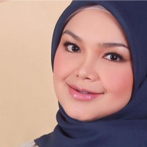 Dato Siti Nurhaliza Letak Basikal Jutaan Ringgit Jadi Perhiasan Dinding Je