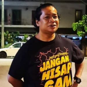 "Ada Yang Memaksa,"-Wang Simpanan Susut, Man Raja Lawak Hentikan Bantuan