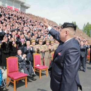 Rakyat Korea Utara Menangis Sedih, Risau Tengok Kim Jong-Un Hilang Berat Badan