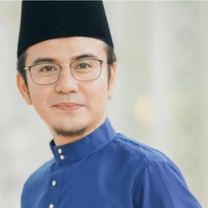 Dah Nyawa-Nyawa Ikan- Isteri Fitri Haris Bersalin Awal Sebab Asma, Bayi Alami Masalah Pernafasan