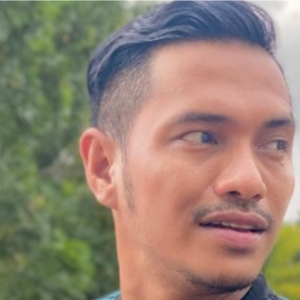 Syazwan Zulkifly Bantu Urus Jenazah Ibu Bekas Tunang, Buat Panggilan Video Dari Liang Lahad