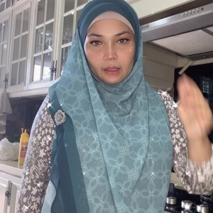 Zarina Zainuddin Menggigil Duit Lesap Anak Beli Game Sampai RM10,000