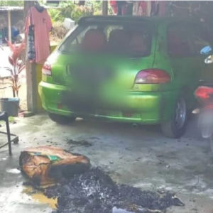 Gaduh Dengan Isteri, Kereta Mentua Dengan Kakak Ipar Pula Dibakar!