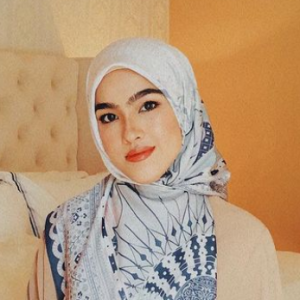 Ada 7 Jurugambar Di Majlis Kahwin, Elfira Loy Kecewa Tiada Foto Solekan Wajah Sebab…