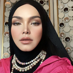 Siti Nurhaliza Berazam Mahu Kembali Aktif Menyanyi