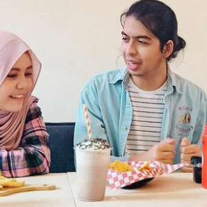 Najwa Latiff Dah Berpunya, Bercinta Dengan Akwa Ariffin Ke?