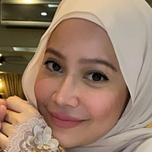 Pilih Duduk Di Rumah, Farah Nabilah Tolak Tawaran Berlakon Demi Anak