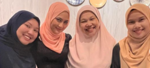 "Ibu Mentua Terbaik Di Dunia Adalah Ibu Mentua Saya,"-Fasha Sandha