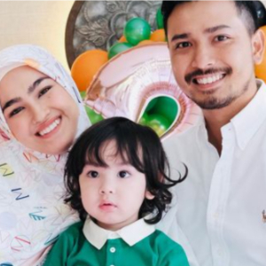 "Kesiannya, Anak Kecil Lagi Dipaksa Pergi School,"-Ada Yang Pertikai, Elfira Loy Bengang