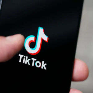 "Dah Tua Perangai Macam Budak-Budak," - Pelajar Rimas Guru Jadikan Mereka Content TikTok