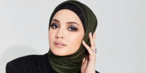 Ada Yang Mula Berhijab Sebab Minat Pada Tudung Fazura