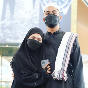 Aliff Aziz Dan Bella Astillah Tunai Umrah, Berangkat Hari Ini