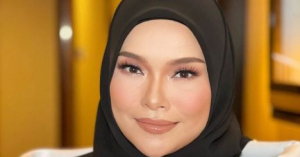 "Kadang Kita Bergurau, Itu Pun Jadi Isu. Aduhai," -Nora Ariffin