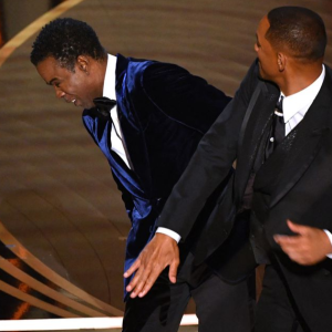Polis Sedia Untuk Menahan Will Smith di Oscar Selepas Menampar Chris Rock