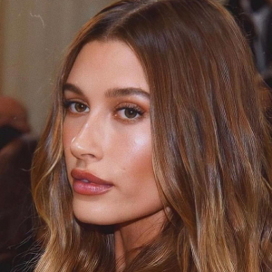 'Jangan Ganggu Saya' - Hailey Baldwin Serabut Disuruh Hamil