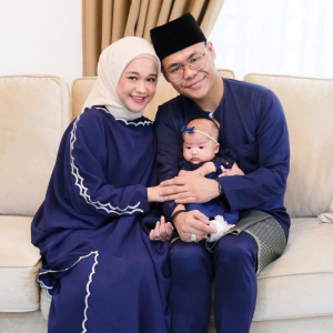 Nur Khawla 'Tunjuk Muka' Pada 2 Syawal