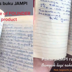 Wanita Terkejut Jumpa Buku Jampi Dalam Beg Tangan "Preloved"