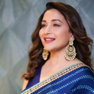 Madhuri Dixit Gigih Berlakon 5 Filem Serentak Demi Cipta Nama