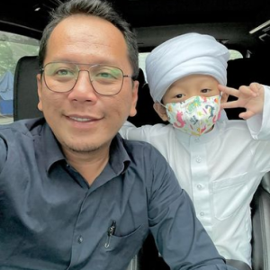 "Jangan Hilangkan Rasa Hormat Saya Pada Abang,"-Shahrol Shiro Hentam Afdlin Shuki Sebab Pertahan Kelab Komedi Hina Agama