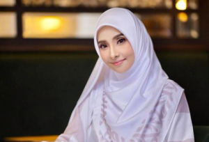 Lufya Omar Kenal Pendera Budak Rambut Pink- "Dia Memang Ada Masalah Depresi"