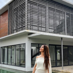 Daiyan Trisha Beli Rumah Mewah Impian, Rakan Artis Pun 'Inspired'!