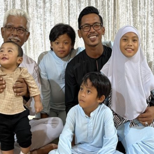 Muka Uwais Seiras Siti Sarah, Raisuddin Jadikan Cucu Tempat Lepas Rindu