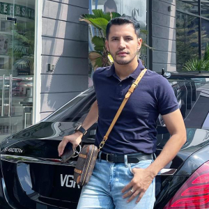 'Orang Hebat, Mokhzani Sudi Ajar Saya Jadi Penyanyi No.1' - Aliff Syukri