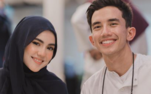 Imran Aqil Dan Dahlia Rizal Dah Bertunang