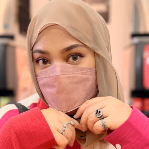 Terlupa Buang Gula Berangin Sebelum Persembahan Sebab Makan Ubat - Shila Amzah