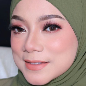 Linda Rafar Tak Gelap Mata Dengan Tawaran Lumayan Buka Tudung Untuk Naikkan Nama