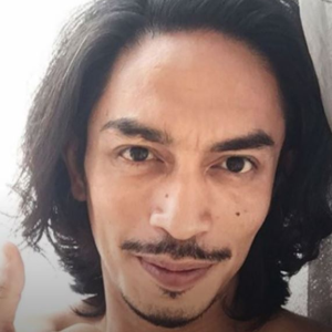 Iqram Dinzly Pantang Dengan Orang Yang Rasa Diri Solat Penuh Tapi Sibuk Kira Dosa Orang Lain