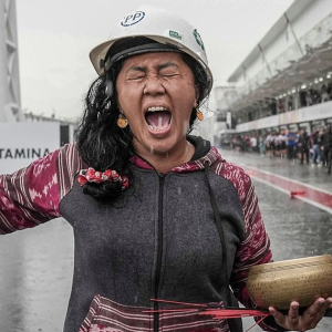 Pawang Hujan Dikecam Hina Agama, Panggil Tuhan Ibu Bapa