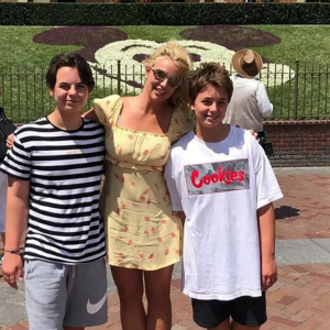 Emosi Terganggu Isu Anak, Britney Spears Bawa Diri Ke Hawaii