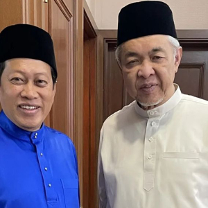 'Manusia Bodoh Buat Fitnah, MKT UMNO Tak Pilih Zahid Jadi PM' - Ahmad Maslan