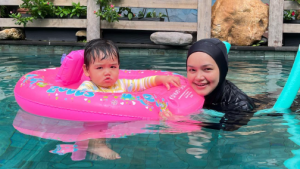 Teruja Tengok Afwa Senyum Kenyit Mata! Ramai Puji Kecomelan Anak Siti Nurhaliza