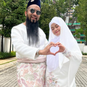 "Dasar Penunggang Agama!"-Kantoi, Gelaran Datuk Seri Suami Heliza Helmi Palsu?