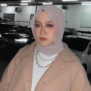 Tekak Rasa Bengkak Dan Koyak- Fieya Julia Tak Boleh Cakap, Berhenti Menyanyi