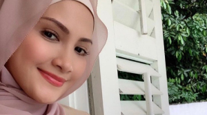 Sherry Ibrahim Tak Nak Orang Ramai Keliru, "Saya Tak Berniqab, Hanya Hari Itu Je"