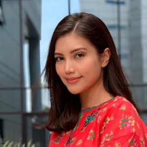 'Kesian, Ini Cara Dia Happykan Diri Setelah Sekian Lama Terlantar' - Elyana Dikecam Buat Trend Swipe