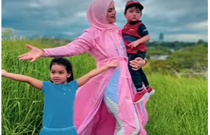 "Bijaknya Bahasa Melayu Dan Bahasa Inggeris Dua-Dua Fasih," Ramai Terhibur, Aafiyah Panggil Siti Nurhaliza 'Mak Iti'