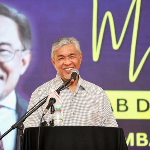 Zahid Kebal Bebas 40 Pertuduhan, Pendakwaan Fail Petisyen Rayuan