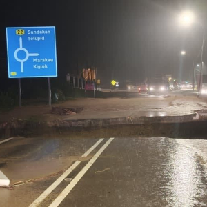 Jalan Ranau-Sandakan Putus Dua Serta-Merta Akibat Hujan Lebat Dan Banjir