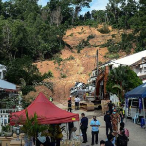 Tanah Runtuh: 15 Rumah Taman Bukit Permai 2 Tak Selamat, Penduduk Diminta Berpindah