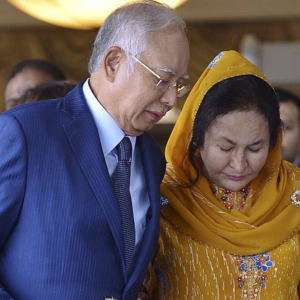 Ahli Perniagaan Buat Hantaran Singgung Najib, Rosmah Dilepas Tanpa Dibebaskan