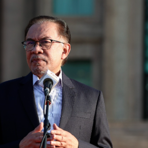 Anwar Ibrahim Seru Penjawat Awam Jangan Takut Lapor Salah Laku Pihak Atasan