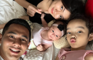 Lemah Lembut, Penyayang- Layan Cik Yam Macam Anak Sendiri, Isteri Fizo Omar Dipuji-Puji Jadi Ibu Tiri Yang Baik